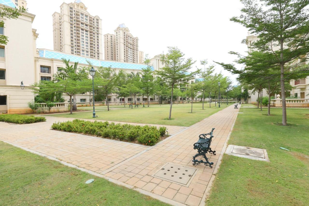 Hotel Oyo 6954 The Lawns Oragadam Exterior foto