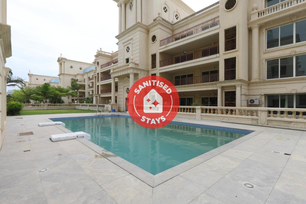 Hotel Oyo 6954 The Lawns Oragadam Exterior foto