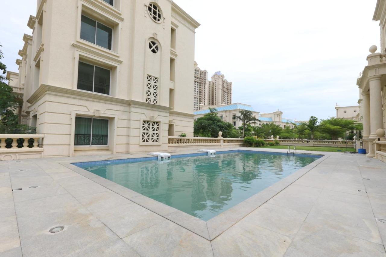 Hotel Oyo 6954 The Lawns Oragadam Exterior foto